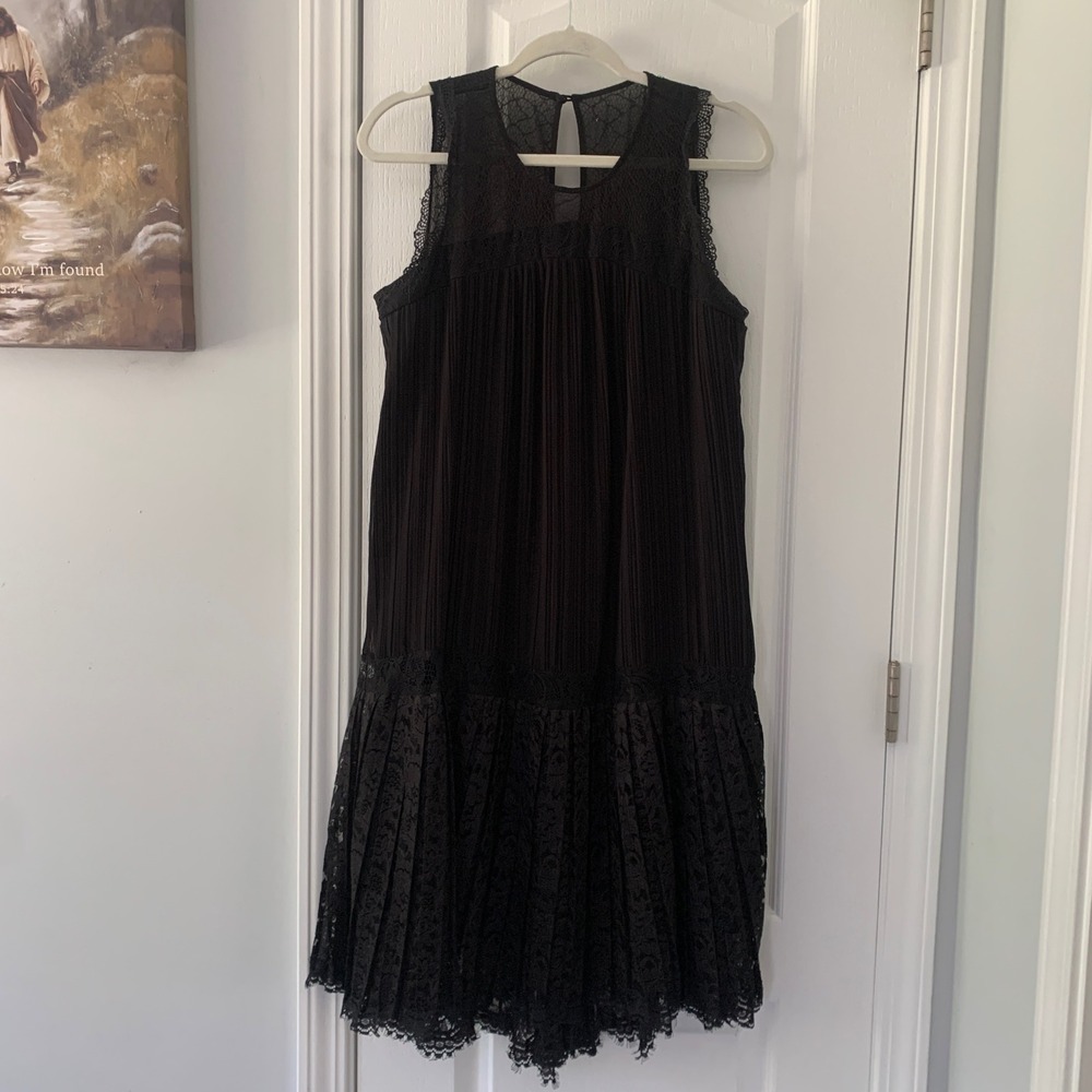 Anthropologie Black Lace Pleated Sleeveless Drop Waist Shift Dress Sheer Yoke M